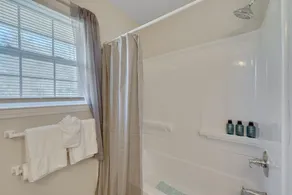 Duke Captains’ Quarters 3BR 2.5BA @ American Village - Image 2