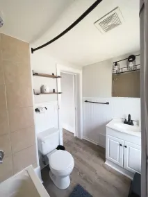 ***Hygge Home Minutes from DT St. Paul*** - Image 4