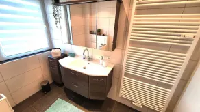 Cozy vacation apartment (85sqm) with large balcony and parking space - Image 2