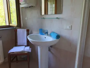 Apartment in Marche with Pool and Mountain Views - Image 3