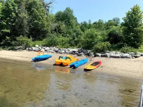 Caron Hideaway - Lakefront House - Private Pool and Beach - Image 3
