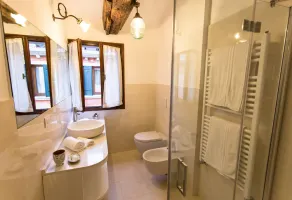 Ca' Nal Apartments, Corte Grimani Inn - PUPPARIN - Image 4