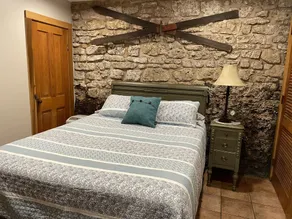 Romantic, Rustic, Secluded, Private - Image 5