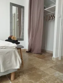 Appartement Lumineux en Rdc, Pour Séjour Touristique ou Professionnel - Image 2