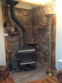 Mountain Cabin Retreat FAST WiFi, Ski Sipapu,Hike, Hunt,Fish,Art, Taos, Santa Fe - Image 3