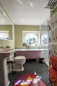 5★ RENOVATED LUXURY COTTAGE IN BLENHEIM PALACE PARK, THE COTSWOLDS - Image 3