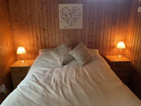 Caban Coetir - Spacious lodge in stunning woodland location 🐾✅ - Image 4
