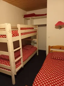 Duplex apartment 8-10p in Risoul at the foot of the slopes ski area Vars Risoul - Image 3