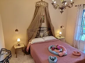 Villa with Breathtaking Seaview, Private Swimming Pool & Jacuzzi - Image 5