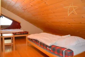 Extérieur : appartement pour  7 personnes au 3ème étage d’un petit bâtiment de 7 logements avec entr - Image 5
