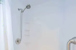 Ny! 1 min til stranden. Slap af og se solopgang & krasjbølger fra vores overdækkede balkon! - Image 4