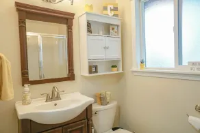 Pet friendly w/dog run, country living & mountain views close to town with wifi - Image 3