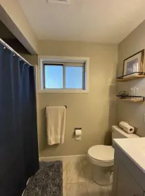Home away from Home- Mid Century Style - central Omaha (5 min from I-80) - Image 2