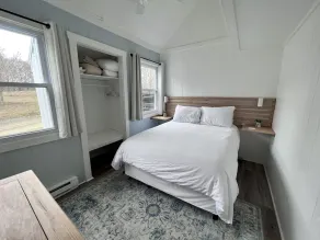 *NEW ALL 6 Chalets by the Lake - Conneaut Lake, PA - Image 5