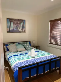 Lakes Hide Away - Relax and Enjoy Lakes Entrance - Image 3