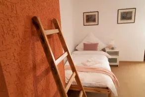 Wohnen im Schloss - \" Schloss Seehaus\" -  Ferienwohnung 2. OG -  mit 106qm - Image 4