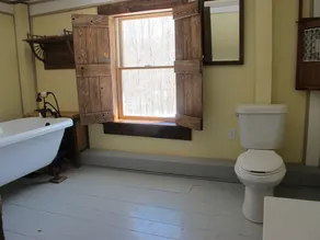 Big farmhouse in the foothills of the Berkshires - Image 3