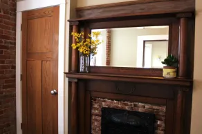 131 Cedar 3 · Charming 2BR Luxury Apartment in Downtown Kalamazoo - Image 3