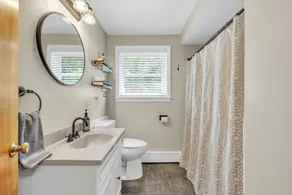Comfortable 3 bedroom home between Ellsworth and Blue Hill - Image 3