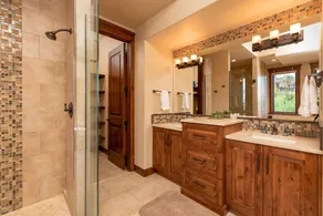 Vues incroyables | Spa et table de billard | De luxe | 6 chambres à coucher | Pour 18 personnes - Image 3