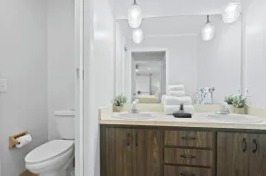 Großes Zimmer mit eigenem Eingang in der Nähe von PGA Blvd - Image 2