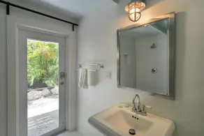 Turtle Cove - Oceanfront Estate mit 4 gemütlichen Cottages - Image 4