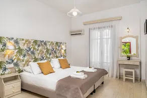Pyrgaraki Studio for 2 guests, 50m from the beach! - Image 3