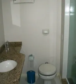 Grand appartement à 50m de la mer avec garage privé et couvert - Image 3