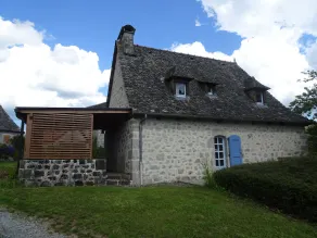 Maison Traditionnelle en Haute Auvergne - Image 4