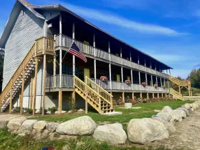 1 bedroom private vacation home in brooklin - Image 2