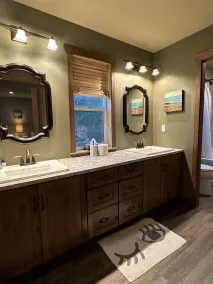 Unit #3 | Peaceful & Romantic Harrison Chalet Suites - Image 3