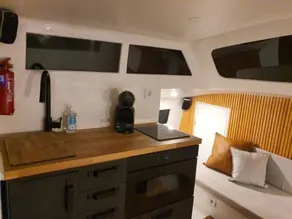 houseboat waterfront sleepandboat - Image 5