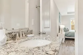 Gorgeous Home with Opt Heated Private Pool - Dog Friendly -6 Seater Golf Cart Included W/ Parking - Image 3