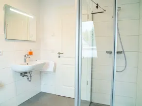 Apartment - Image 3