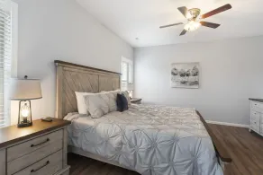 Bright Open Floorplan with Hot Tub, Private Deck, Arcade, Golf Course & High-End Decor - Image 3