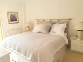 Pent-House, 3 Bedroom, Sleeps 6, Parking - Image 5