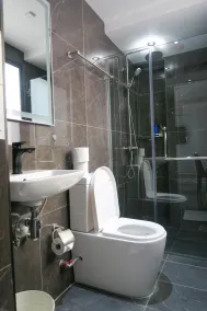 Cozy compact Studio Suite @ Central/ Orchard Area - Image 3