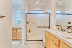 Luxury Getaway in Peoria - Image 5