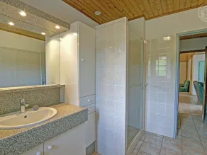 Gîte de charme pour 11 pers. avec animaux admis et poêle à bois, Livradois-Forez - Image 2