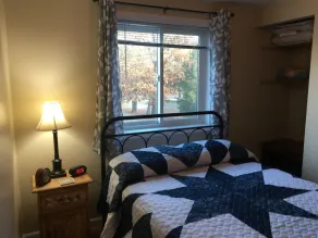 Golfers, fishermen, hunters, this spot is for you! Quiet, Cozy, and clean!! - Image 5