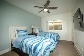 Incredible OCEANFRONT Location with 30' Balcony! - Image 4