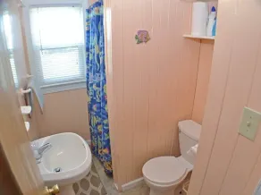 Charming Oceanfront retreat - Image 2