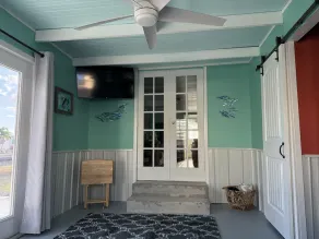 Flamingo Bay Cottage - Image 2