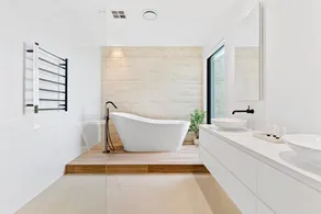 Bayview Luxe Entertainer Pool World Class View - Image 4