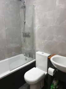 Lovely 4 bed House Sleeping 8 Near Ashbourne - Image 2