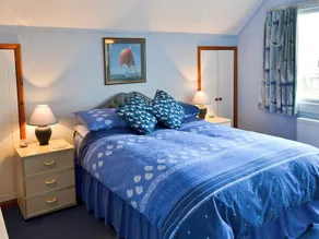 Alojamiento de 3 habitaciones en Wroxham - Image 3