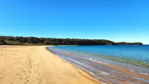 Chris's Shack at Maloneys Beach is the perfect getaway for your family. - Image 4