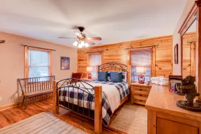 River Roost - on New River near Boone with fire pit, game room, pet friendly - Image 2