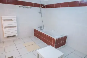 Gîtes de france 3 épis 8 personnes à malbouzon - Image 4