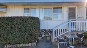 Close to Beach, Harbour Marina, Country Club, Golf Course, Restaurants, Cafes - Image 3